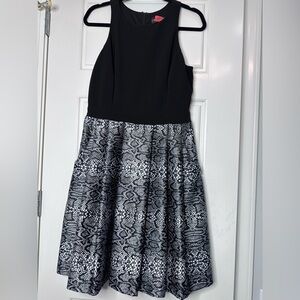 Elegant Black and Gray Dress Betsy &Adam size 8